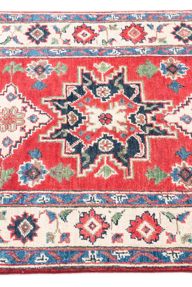 2' 8 x 4' 2 Hand Knotted Kazak Rug