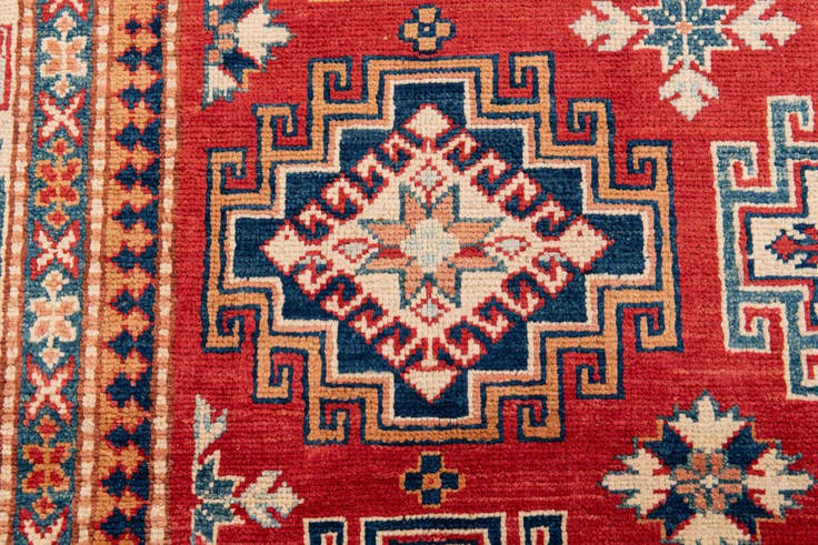 Detail image of 8' 3 x 11' 2 Hand Knotted Kazak Rug