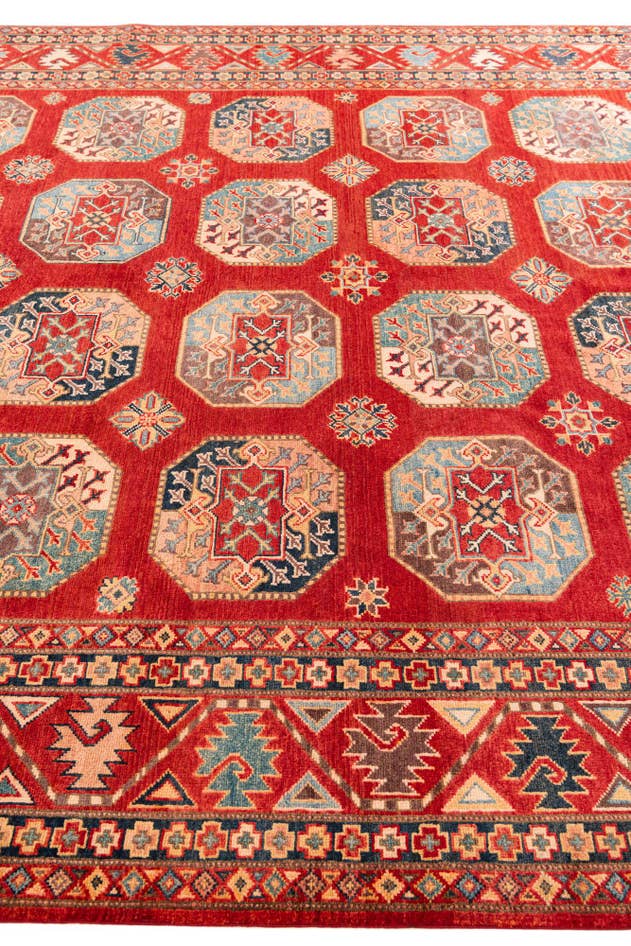 Detail image of 8' 3 x 9' 7 Hand Knotted Kazak Rug