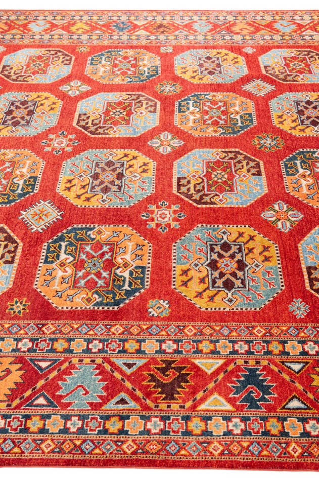 Detail image of 8' 3 x 11' 4 Hand Knotted Kazak Rug