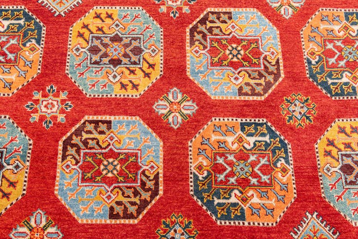 Detail image of 8' 3 x 11' 4 Hand Knotted Kazak Rug