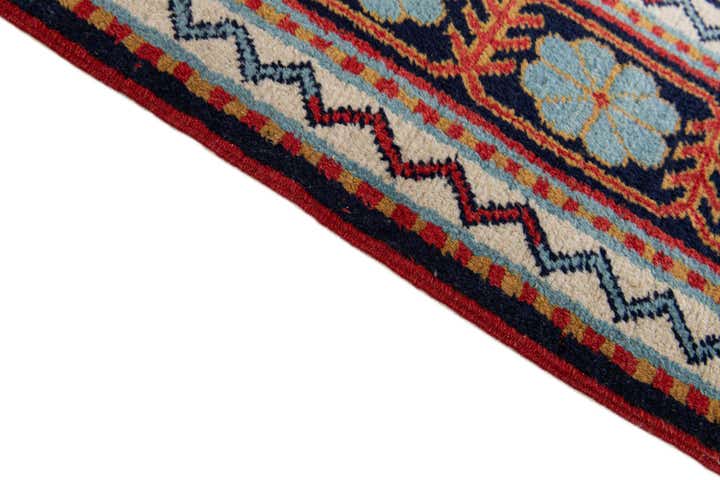 4' 3 x 6' 6 Hand Knotted Kazak Rug
