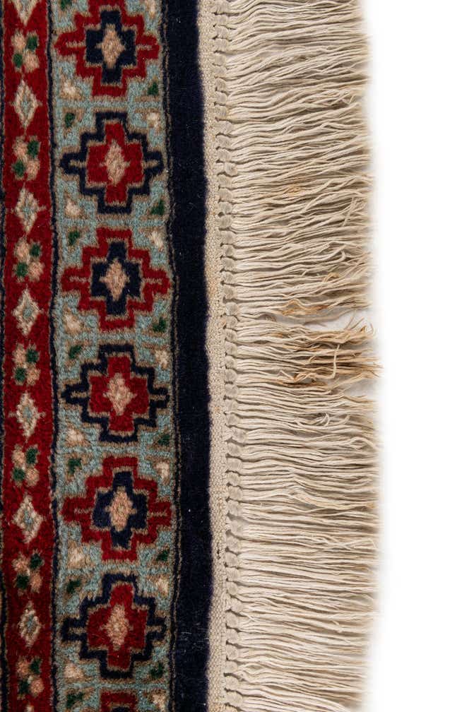 4' x 6' 1 Hand Knotted Kazak Rug