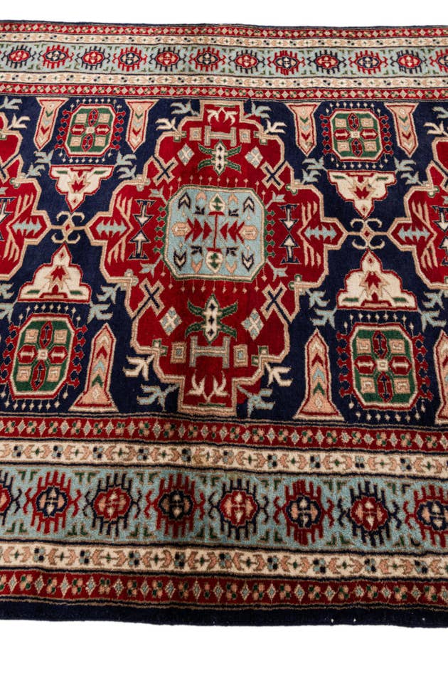 Detail image of 4' x 6' 1 Hand Knotted Kazak Rug
