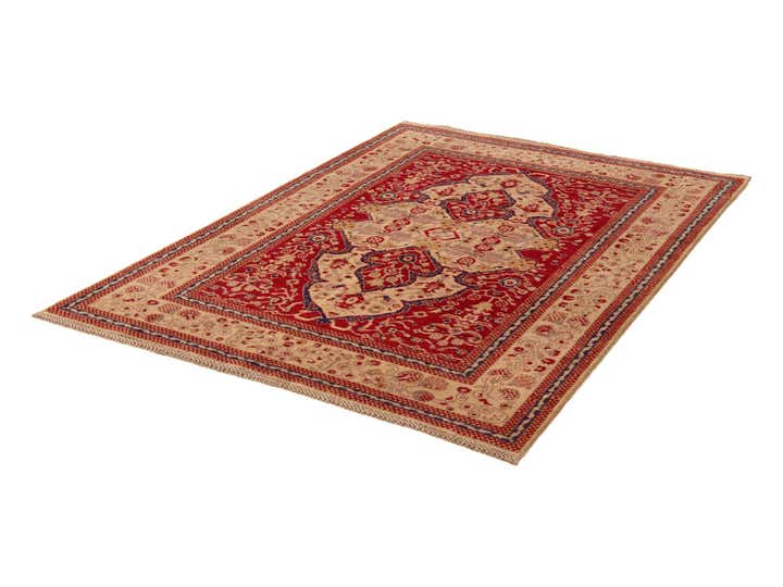 4' 10 x 6' 10 Hand Knotted Kazak Rug