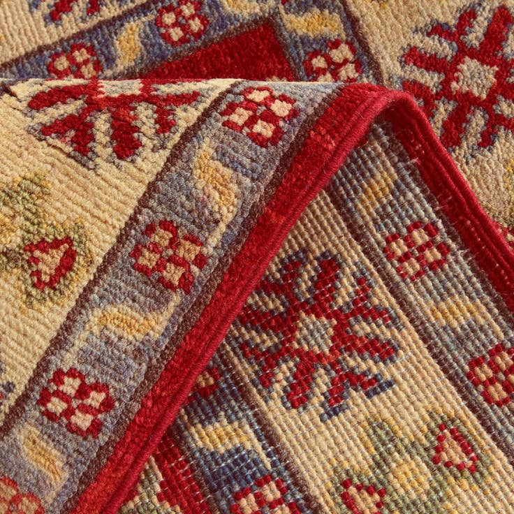 Detail image of 2' x 3' Hand Knotted Kazak Rug