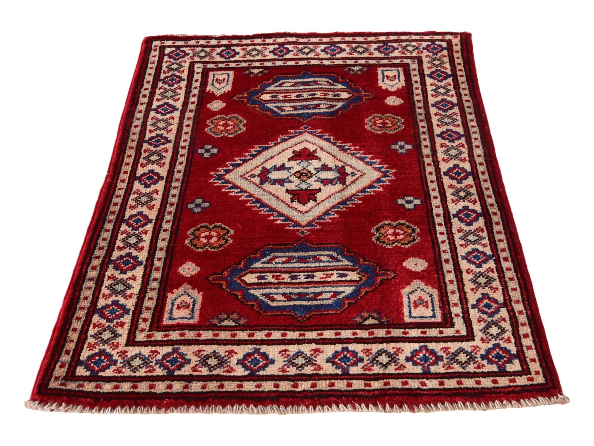 2' x 3' Hand Knotted Kazak Rug