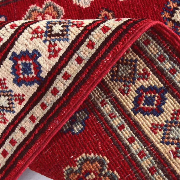 2' x 3' Hand Knotted Kazak Rug