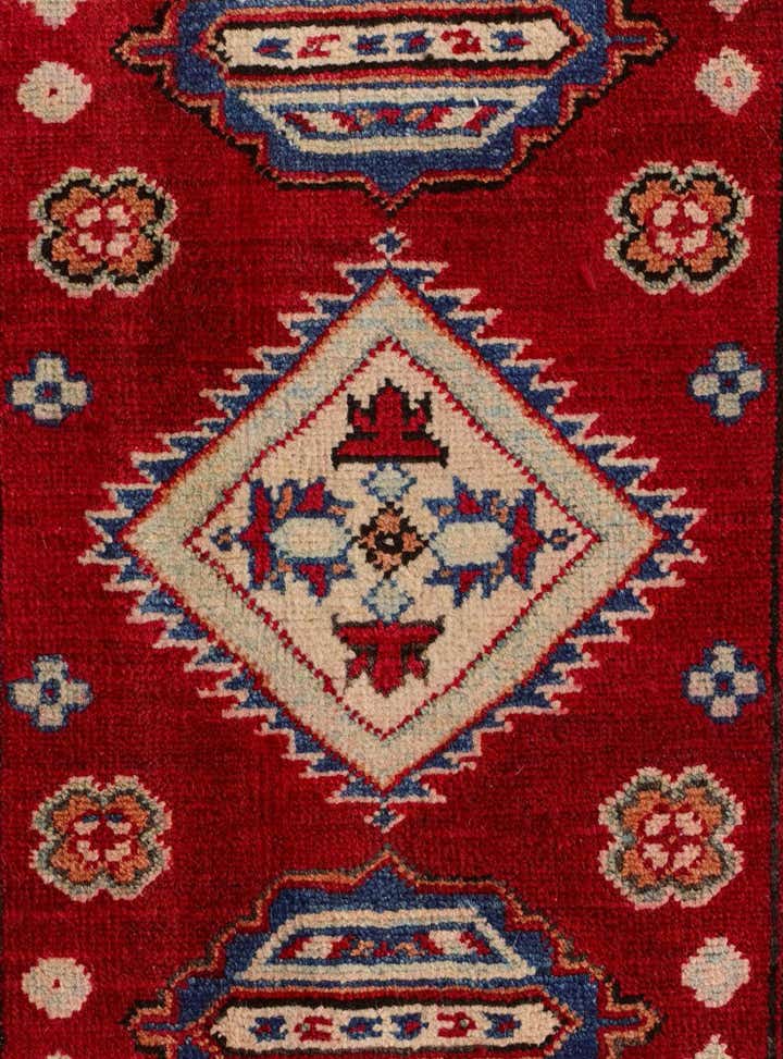 2' x 3' Hand Knotted Kazak Rug
