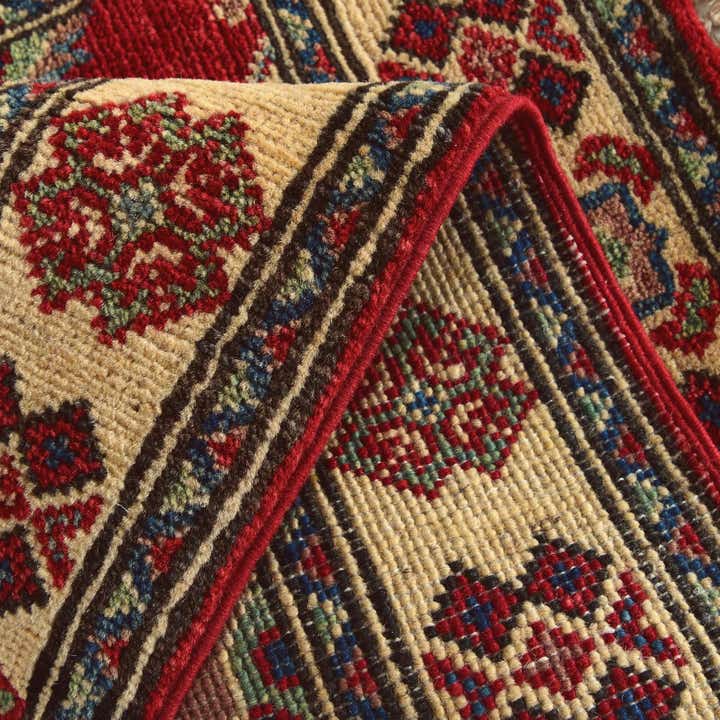 2' 1 x 3' Hand Knotted Kazak Rug
