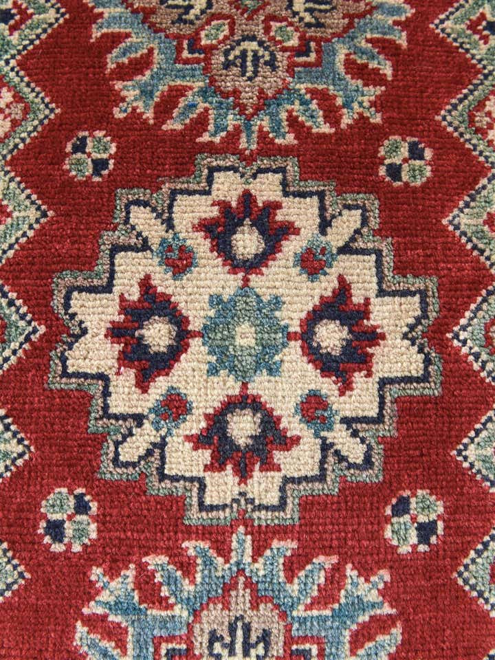 2' x 3' Hand Knotted Kazak Rug