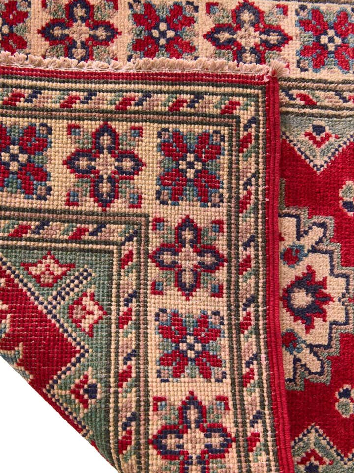 2' x 3' Hand Knotted Kazak Rug