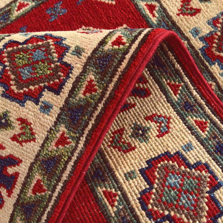 2' 2 x 3' 1 Hand Knotted Kazak Rug