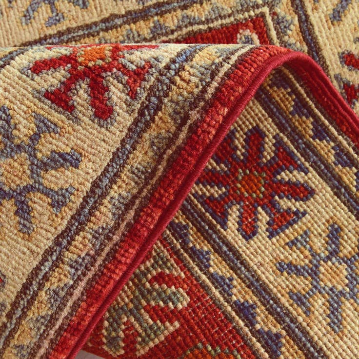 Detail image of 2' x 3' Hand Knotted Kazak Rug