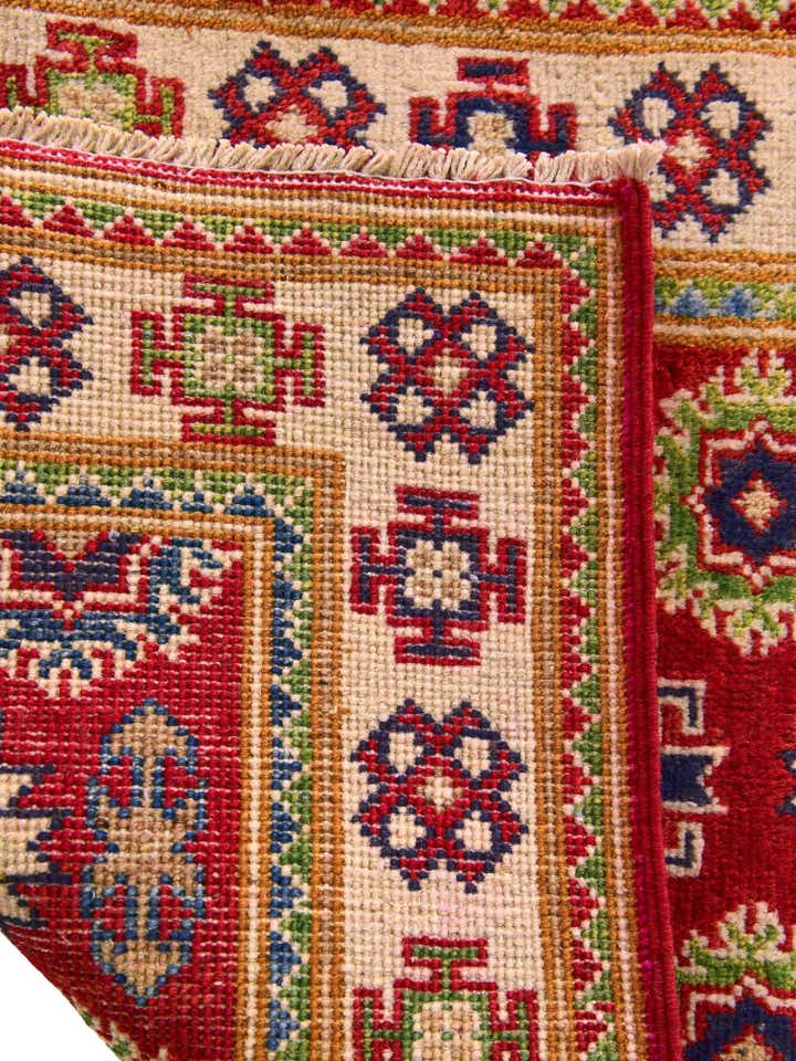 2' x 3' 1 Hand Knotted Kazak Rug