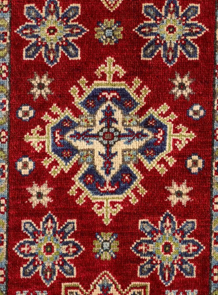 Detail image of 2' x 3' 1 Hand Knotted Kazak Rug