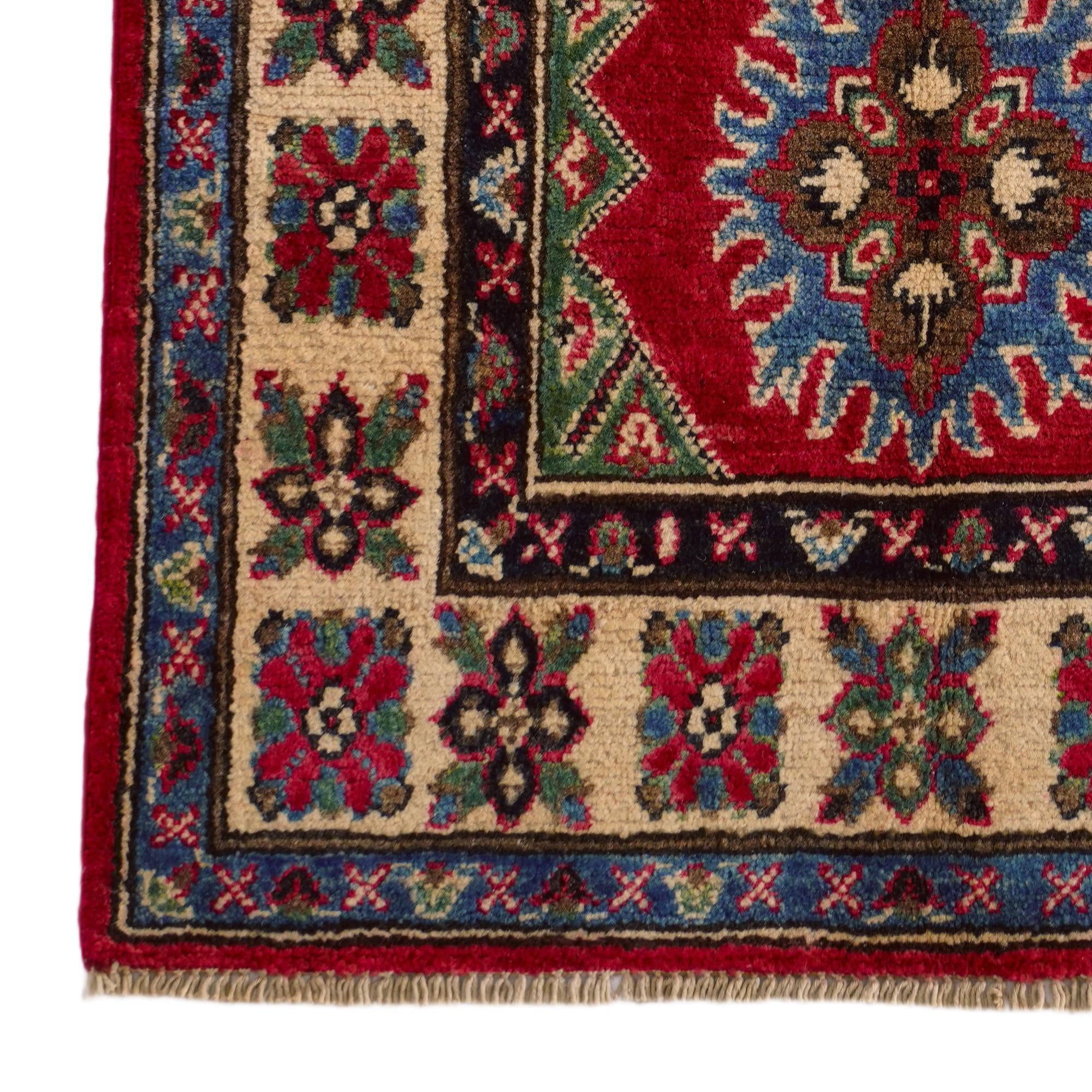2' 7 x 4' 3 Hand Knotted Kazak Rug