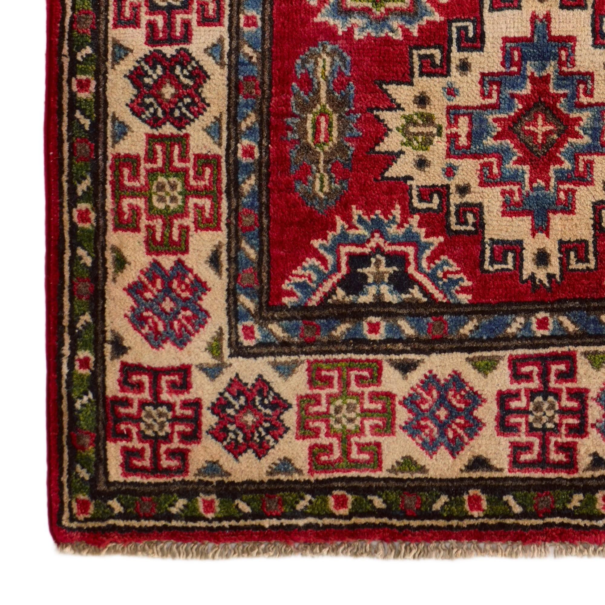 2' 7 x 4' 2 Hand Knotted Kazak Rug