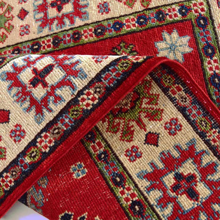 2' 9 x 3' 11 Hand Knotted Kazak Rug