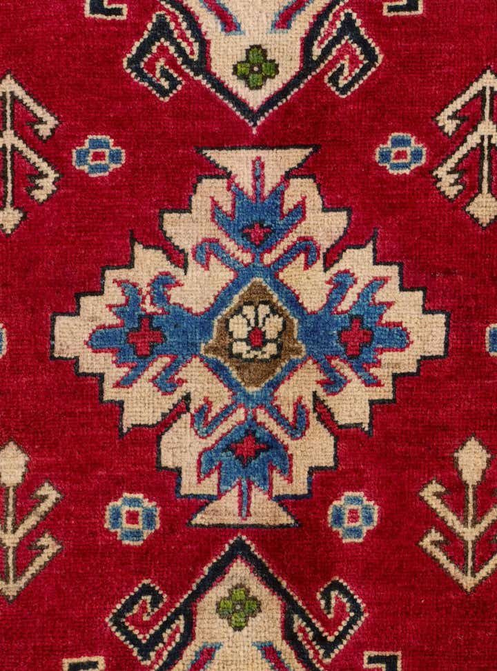 2' 9 x 4' 1 Hand Knotted Kazak Rug