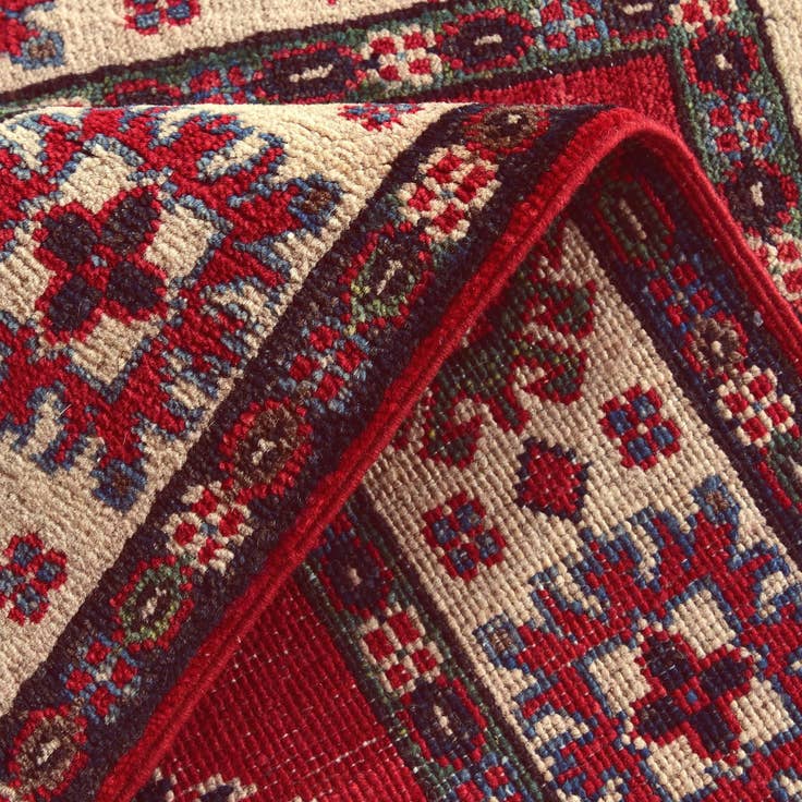 Detail image of 2' x 3' 2 Hand Knotted Kazak Rug