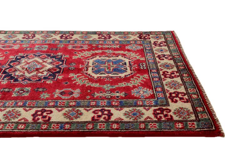 2' 7 x 4' 2 Hand Knotted Kazak Rug