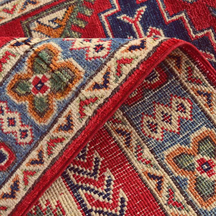 2' 7 x 4' 3 Hand Knotted Kazak Rug