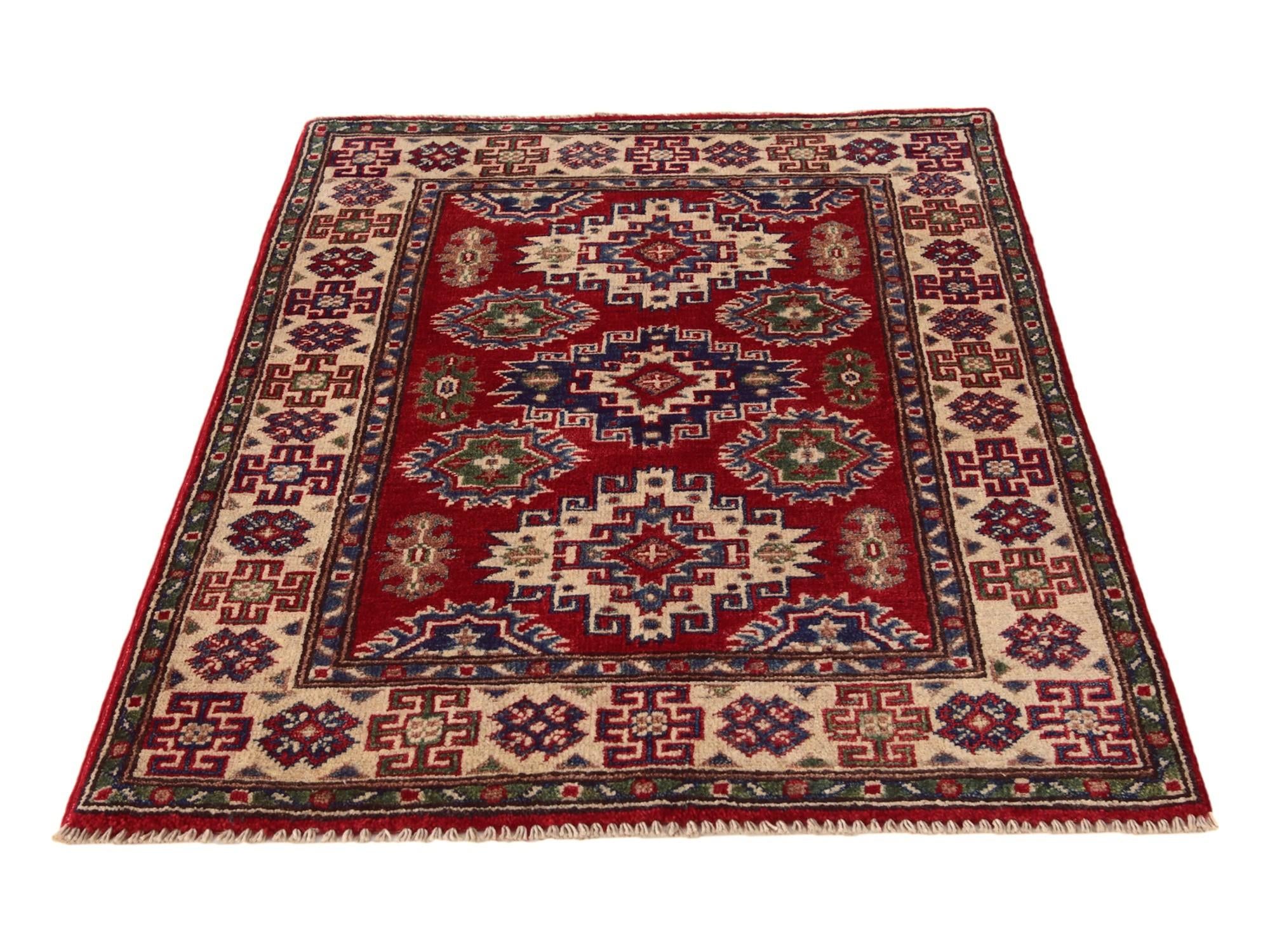 2' 8 x 4' 1 Hand Knotted Kazak Rug