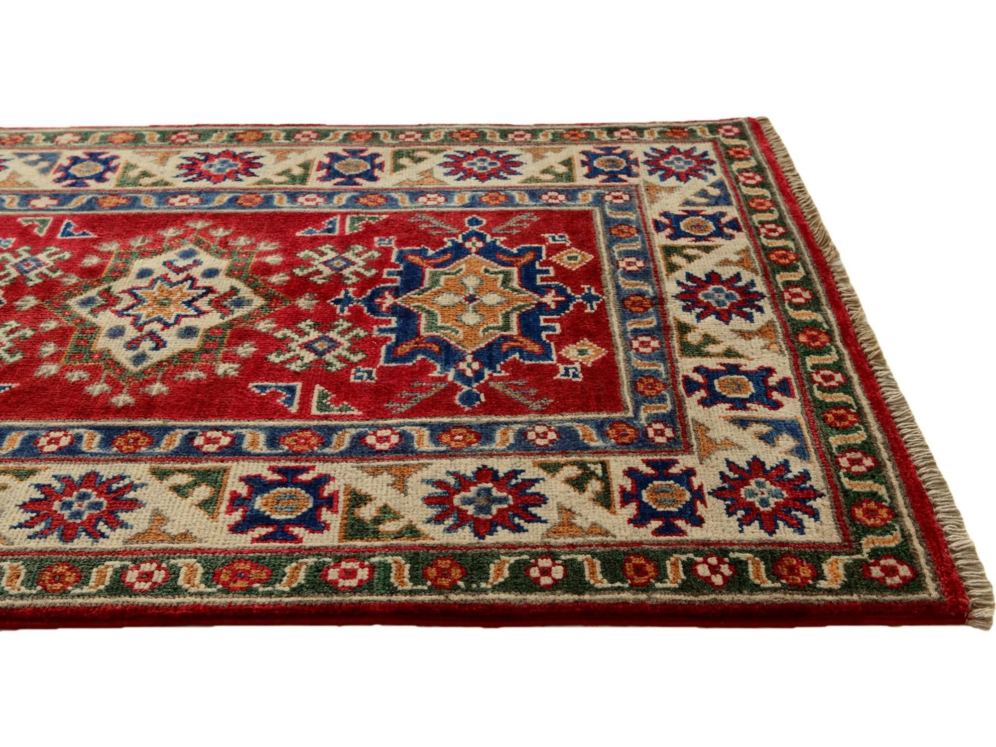 2' 8 x 4' 4 Hand Knotted Kazak Rug
