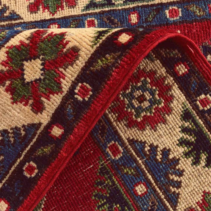 2' 8 x 4' Hand Knotted Kazak Rug