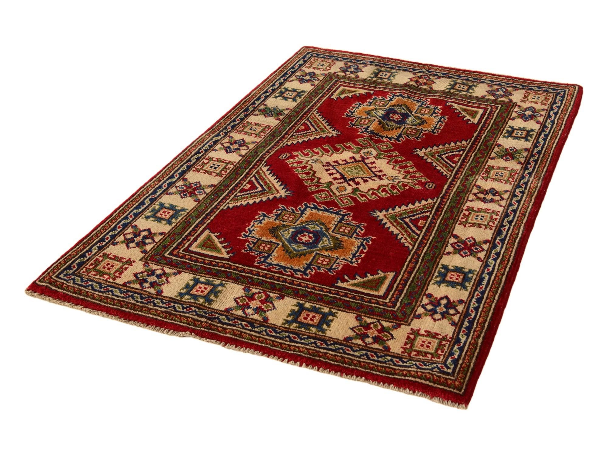 2' 8 x 4' 3 Hand Knotted Kazak Rug