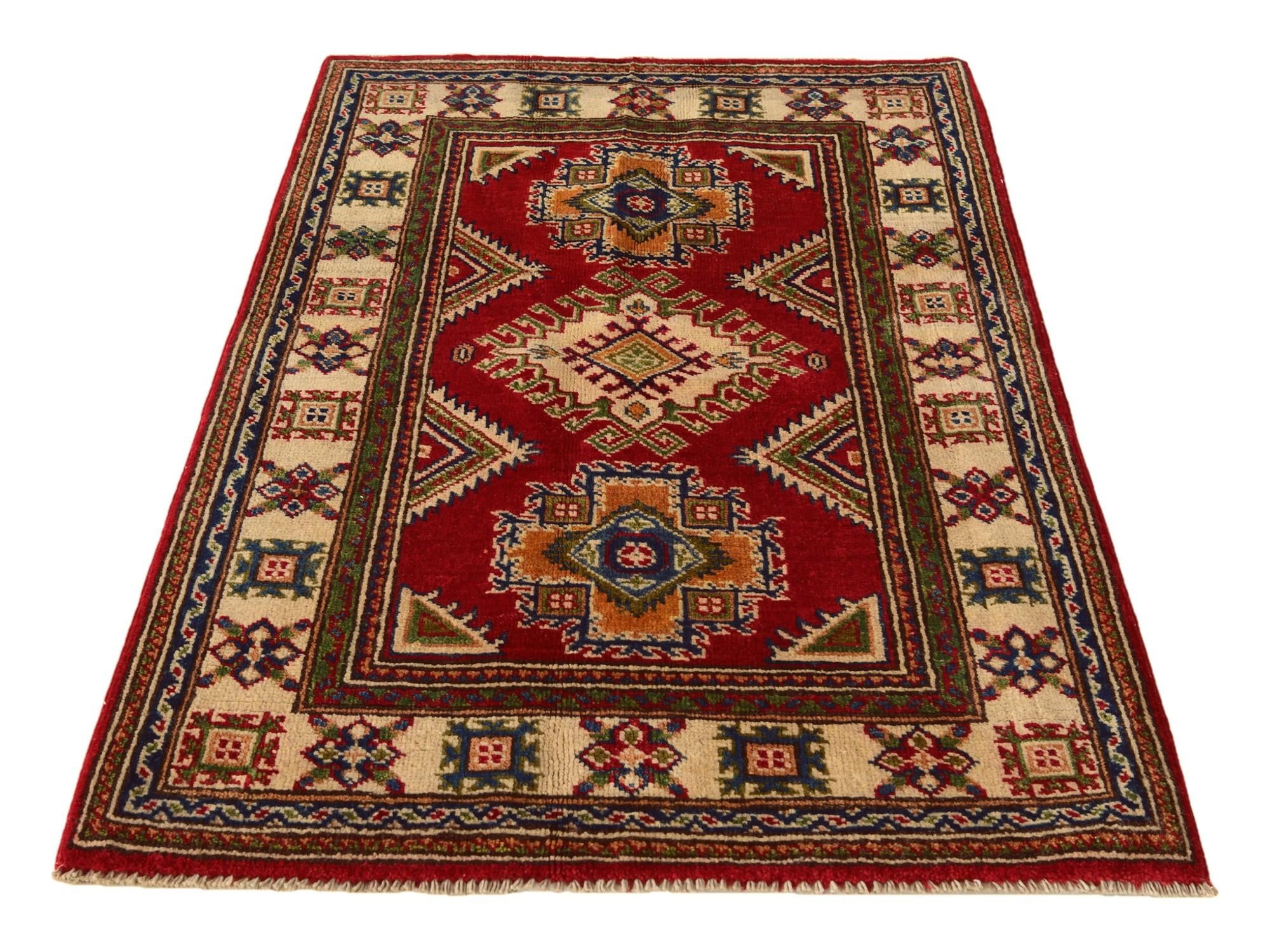 2' 8 x 4' 3 Hand Knotted Kazak Rug