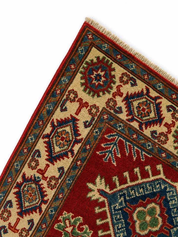 2' 8 x 4' 2 Hand Knotted Kazak Rug