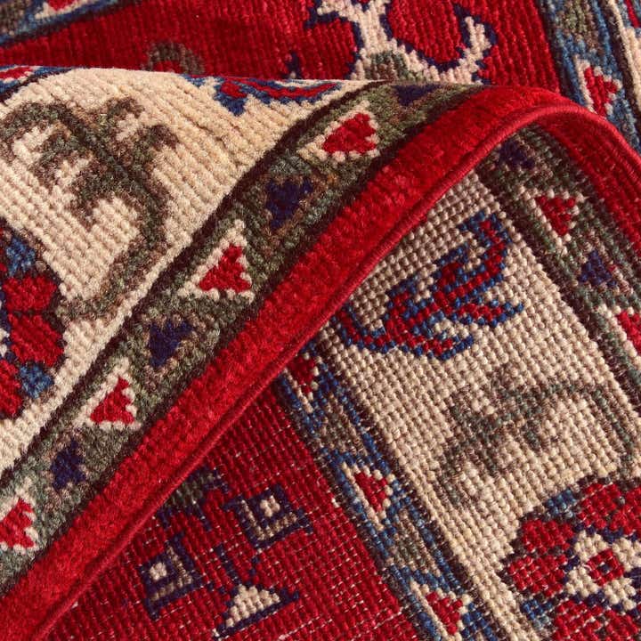 2' 8 x 4' Hand Knotted Kazak Rug