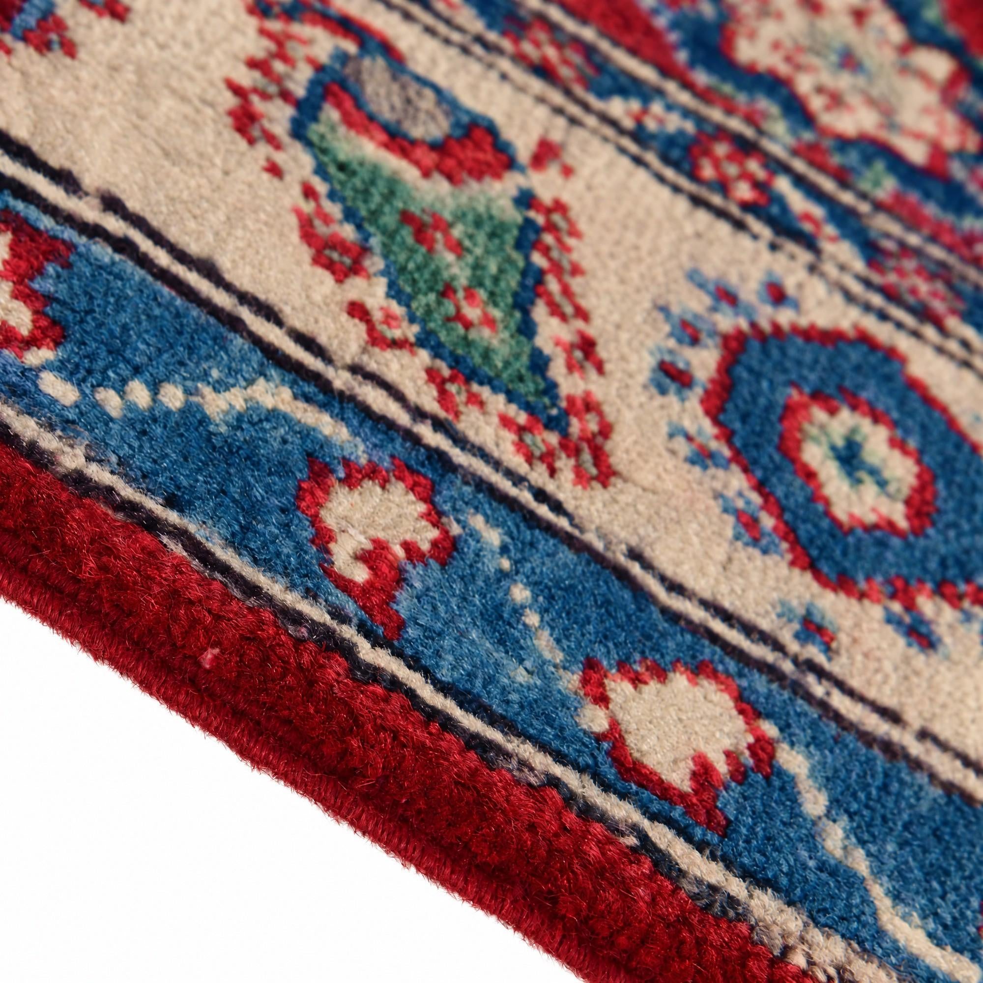 Detail image 8 of 12: 2' 8 x 4' 2 Hand Knotted Kazak Rug