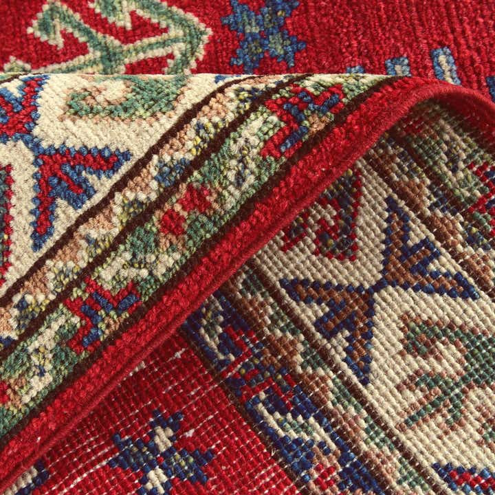 2' 9 x 4' 2 Hand Knotted Kazak Rug