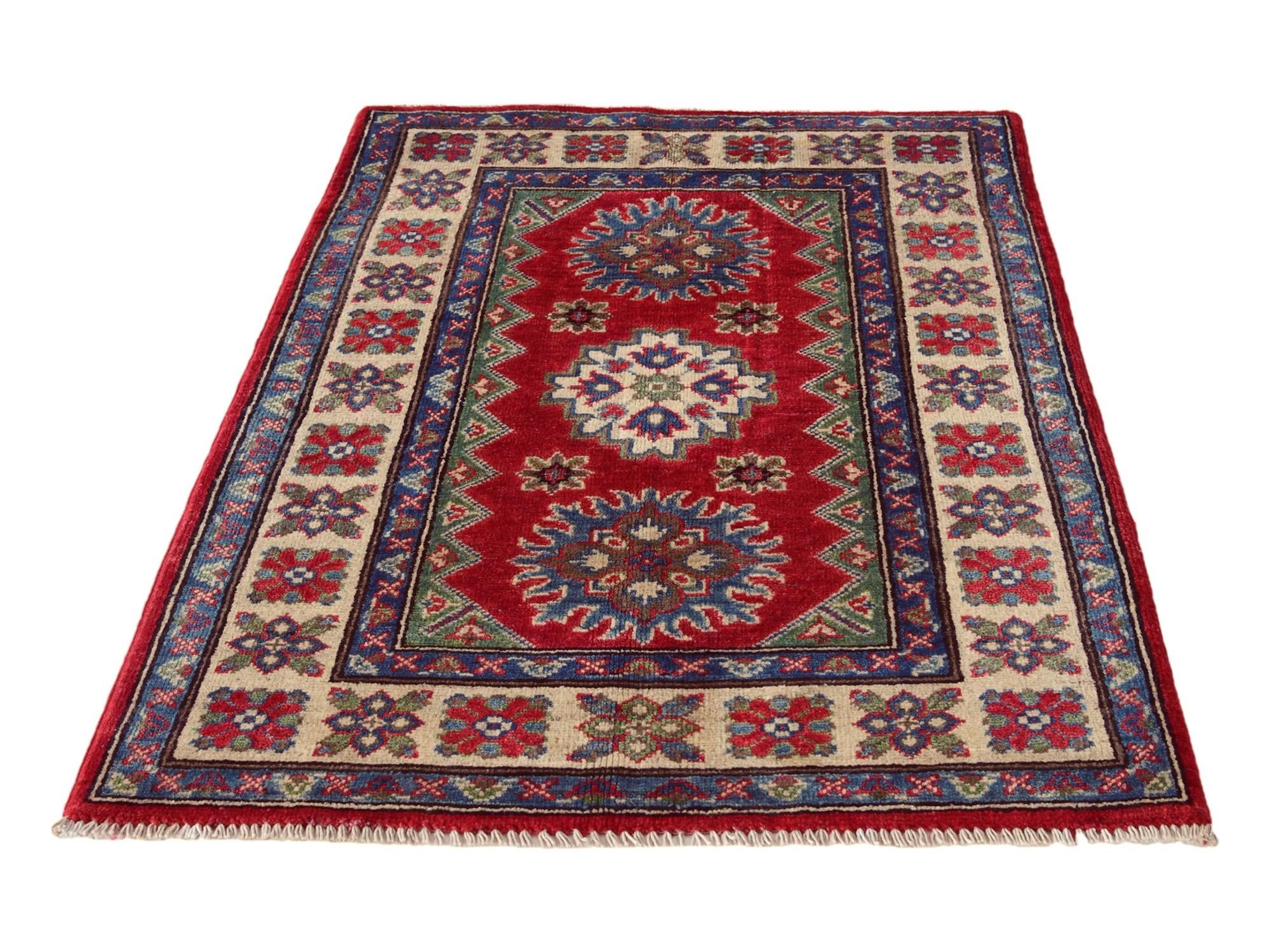 2' 8 x 4' Hand Knotted Kazak Rug