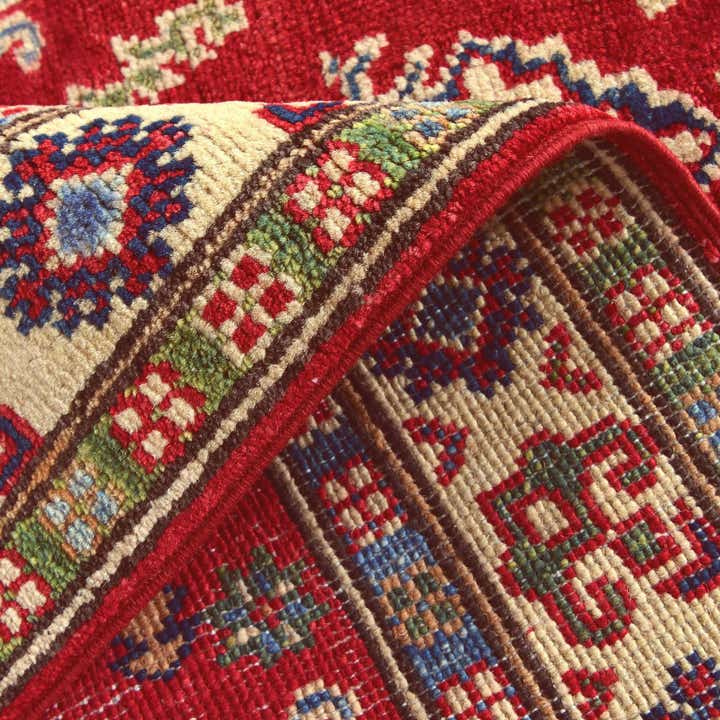 2' 8 x 4' Hand Knotted Kazak Rug