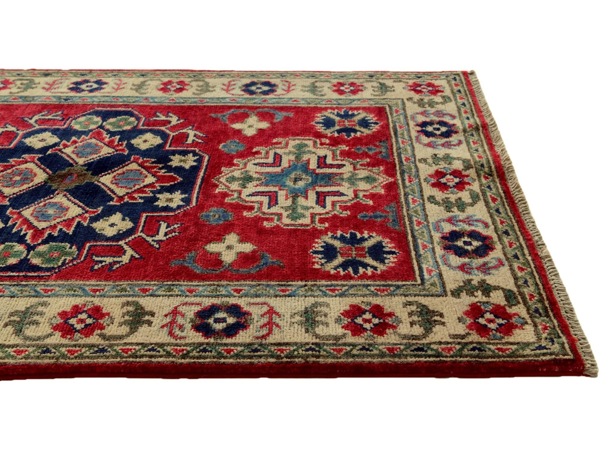 2' 8 x 4' 3 Hand Knotted Kazak Rug