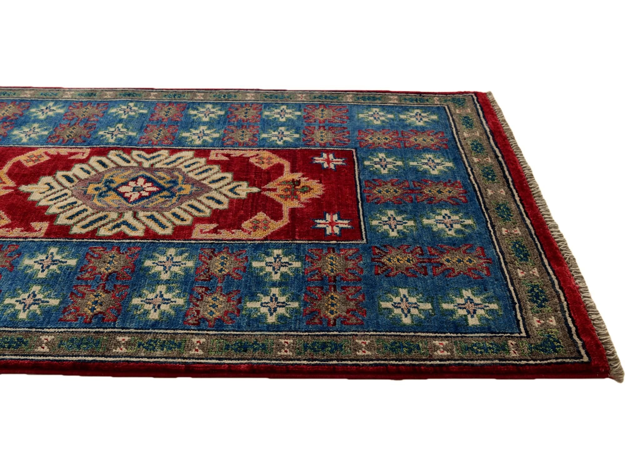 2' 7 x 3' 10 Hand Knotted Kazak Rug