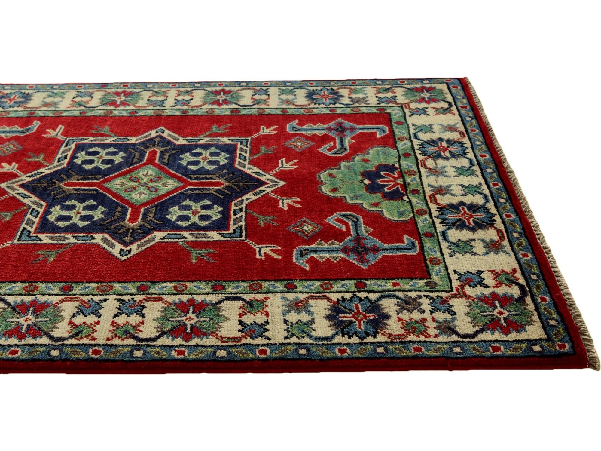 2' 8 x 4' 1 Hand Knotted Kazak Rug