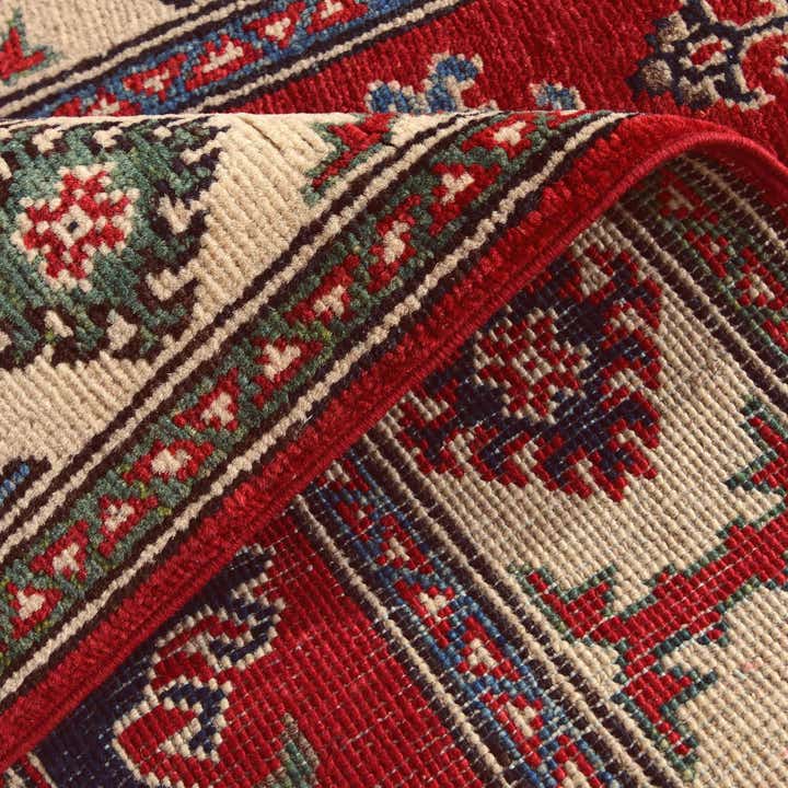 2' 6 x 4' 2 Hand Knotted Kazak Rug