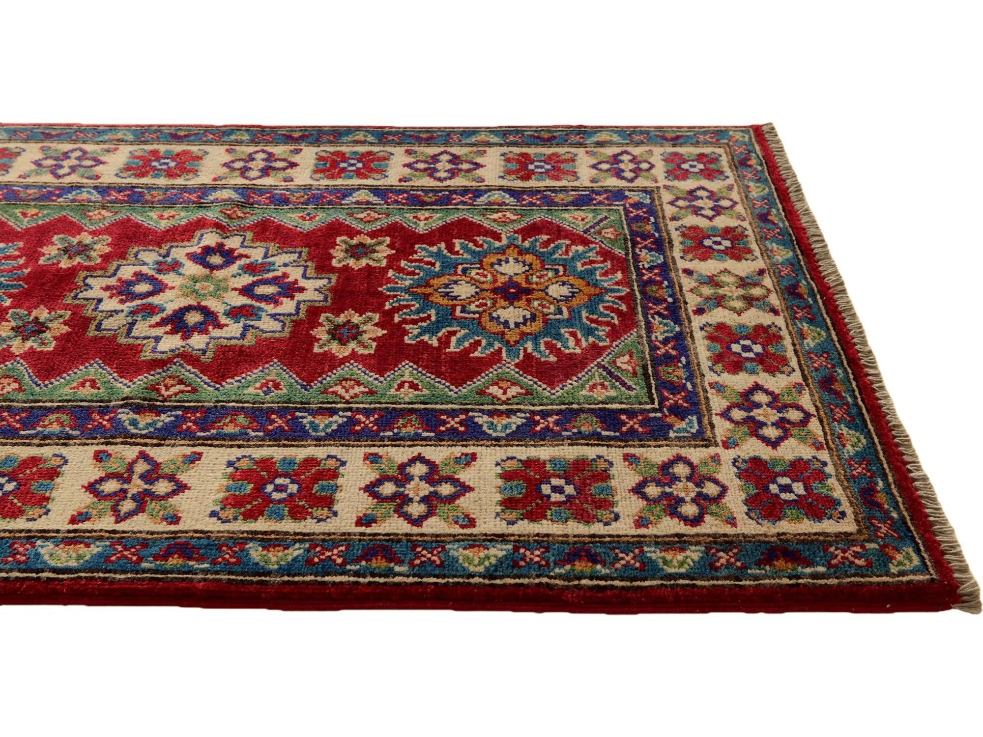 2' 7 x 4' 2 Hand Knotted Kazak Rug