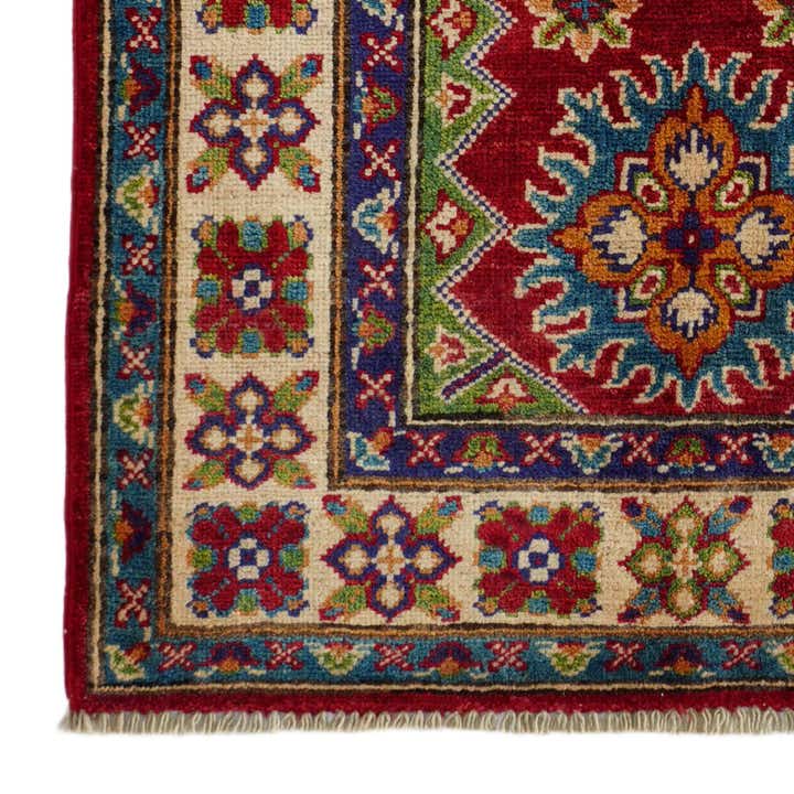 2' 7 x 4' 2 Hand Knotted Kazak Rug