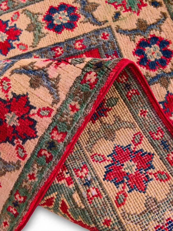 Detail image of 2' x 3' Hand Knotted Kazak Rug