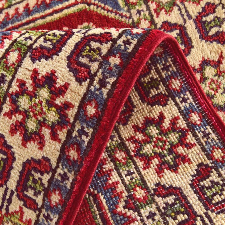 Detail image of 2' x 3' Hand Knotted Kazak Rug