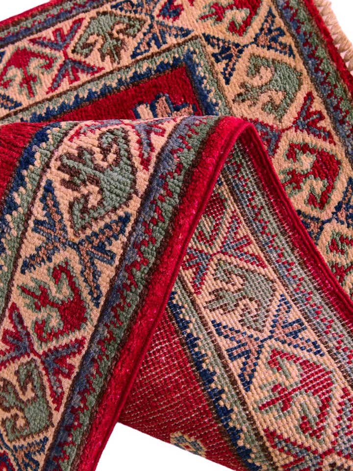 2' x 3' 1 Hand Knotted Kazak Rug