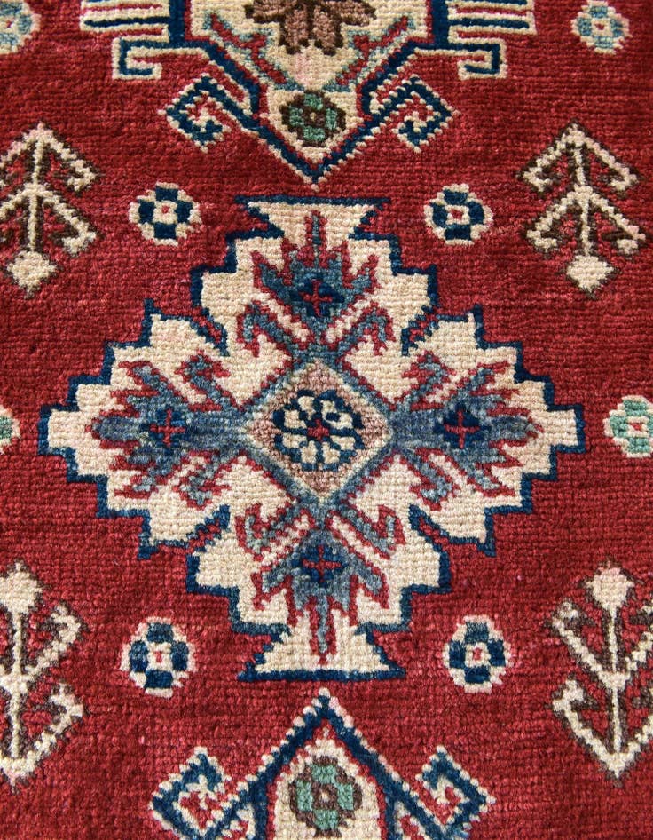 Detail image of 2' x 3' 1 Hand Knotted Kazak Rug