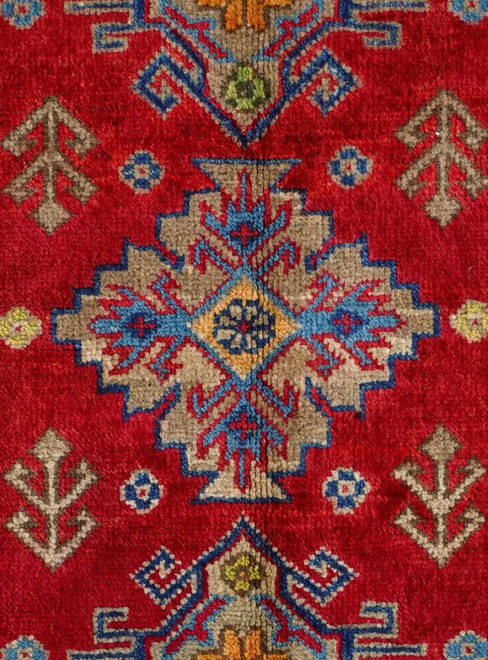 Detail image of 2' x 3' Hand Knotted Kazak Rug