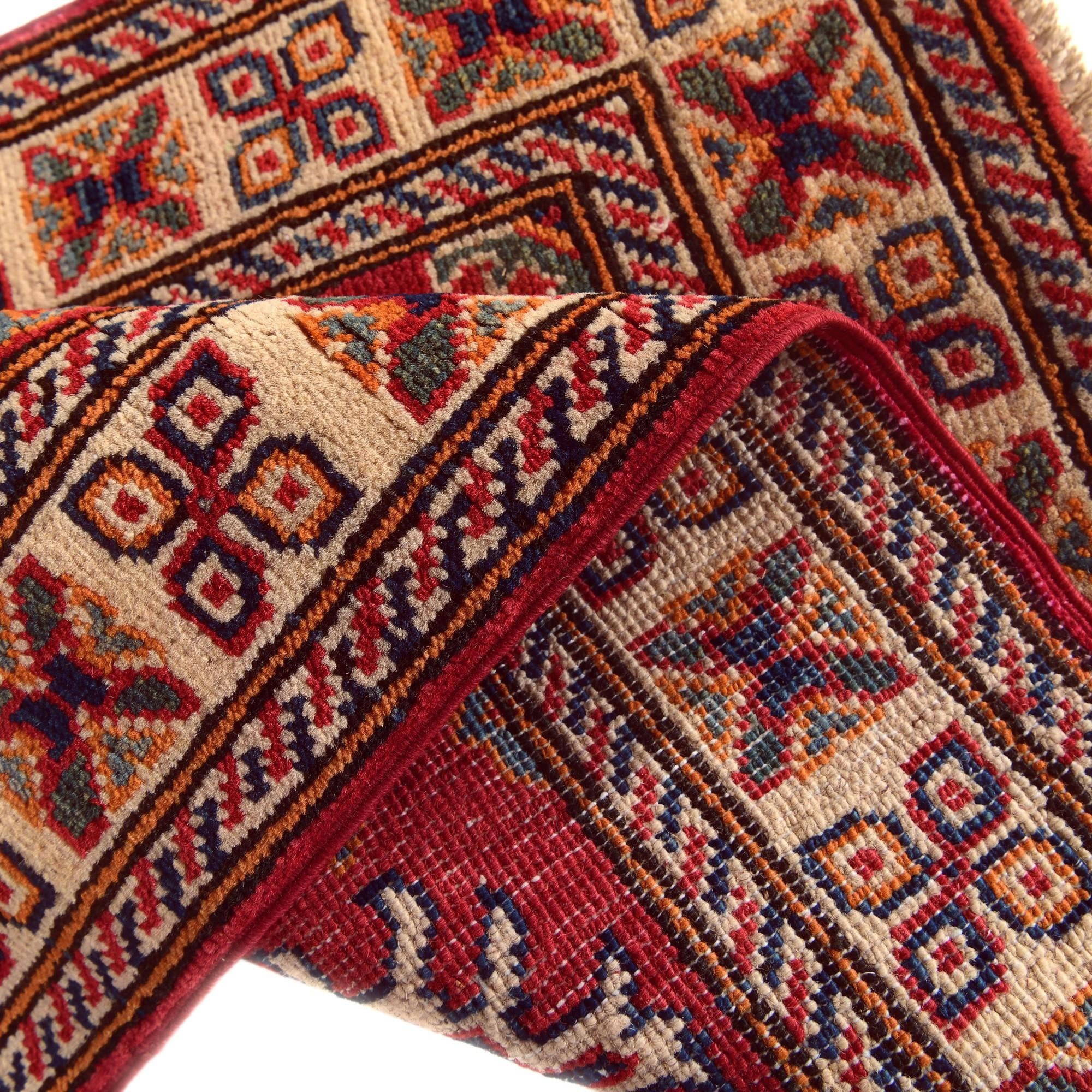 2' x 3' Hand Knotted Kazak Rug